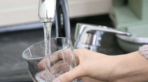 L’eau du Douaisis confie à Suez un nouveau service public d’eau potable et d’assainissement 